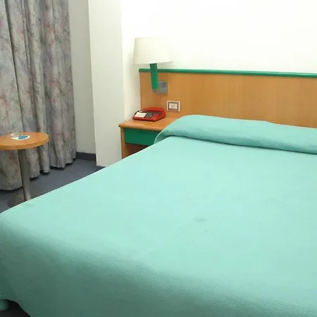 Ramoverde 3* بورجومانارو