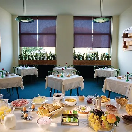 Hotel Ramoverde Borgomanero